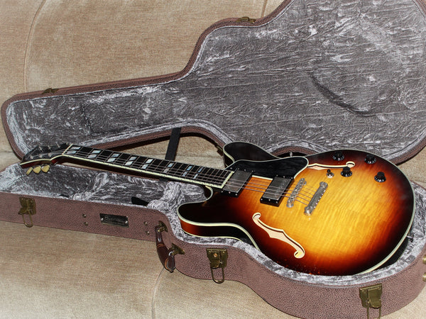 Eastman T59/v-SB Antique Varnish Sunburst Semi-Hollowbody Guitar
