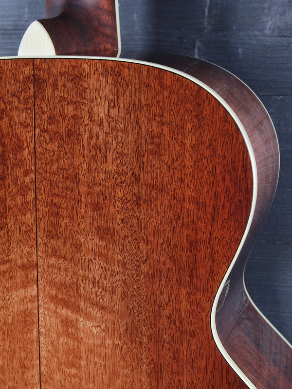 Eastman Guitars AC330E-12 SB Sunburst Mahogany / Spruce 12-String Acoustic-Electric