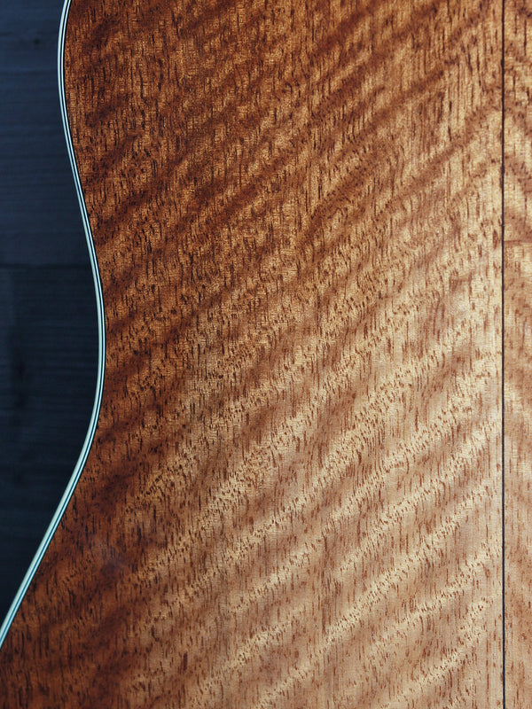 Eastman E10 SS-TC Flamed Mahogany / Torrified Spruce Solid Wood Acoustic Guitar