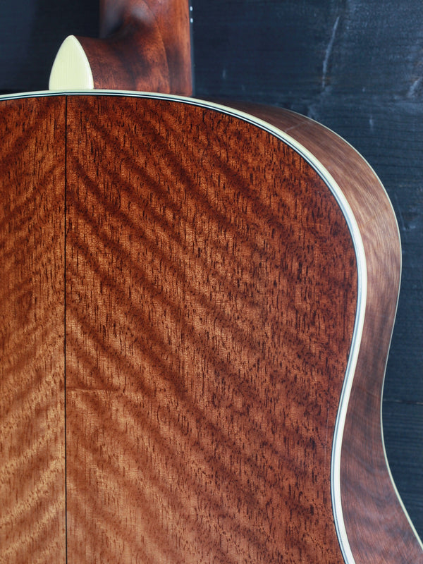 Eastman E10 SS-TC Flamed Mahogany / Torrified Spruce Solid Wood Acoustic Guitar