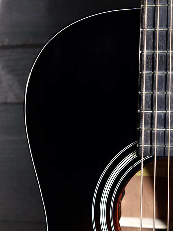 Eastman Guitars E1P-DLX-SB Parlor Size 12-Fret Solid Wood Acoustic-Electric