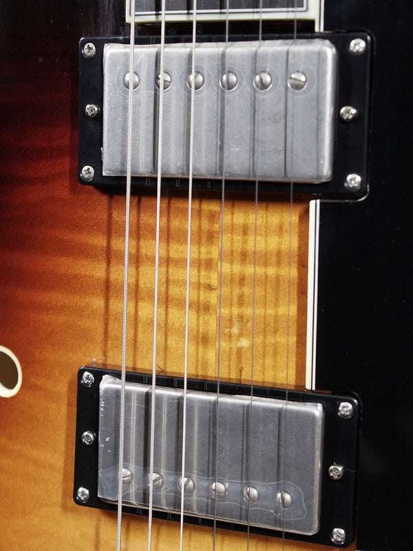 Eastman T59/v-SB Antique Varnish Sunburst Semi-Hollowbody Guitar
