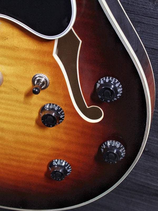 Eastman T59/v-SB Antique Varnish Sunburst Semi-Hollowbody Guitar