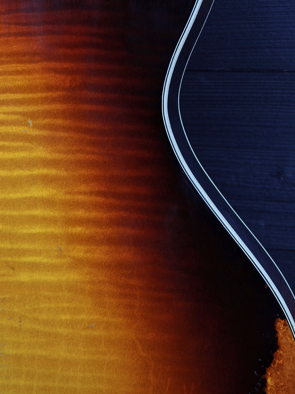 Eastman T59/v-SB Antique Varnish Sunburst Semi-Hollowbody Guitar