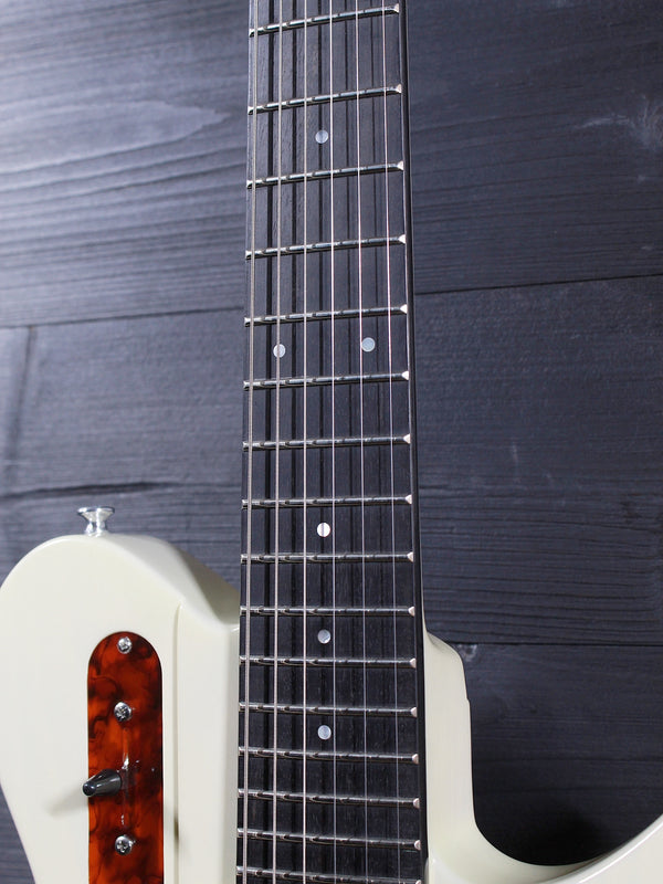 Eastman Juliet PB Electric Guitar – Boutique Offset w/ Bare Knuckle Pickup, Okoume Body, Premium Gig Bag