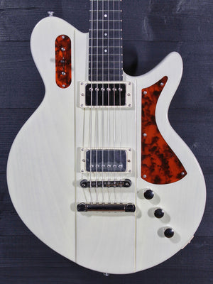 Eastman Juliet PB electric guitar front view offset body