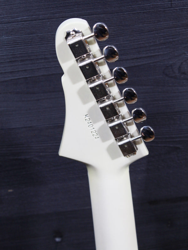 Eastman Juliet PB Electric Guitar – Boutique Offset w/ Bare Knuckle Pickup, Okoume Body, Premium Gig Bag