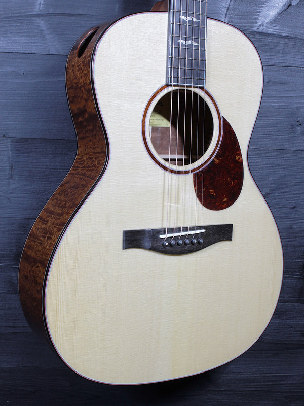 Eastman Luthier Series L-00SS-QS Solid Quilted Sapele / Euro Spruce Acoustic Guitar