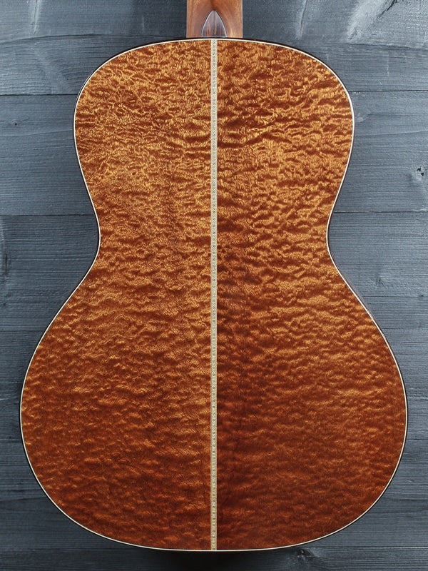 Eastman Luthier Series L-00SS-QS Solid Quilted Sapele / Euro Spruce Acoustic Guitar
