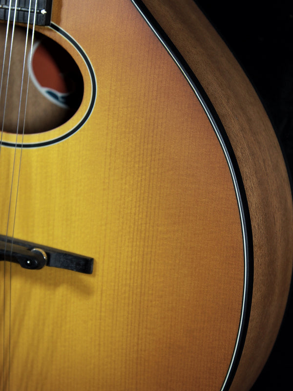 Eastman PCH-M104-GB A-Style Flattop Oval Hole Mandolin - Goldburst