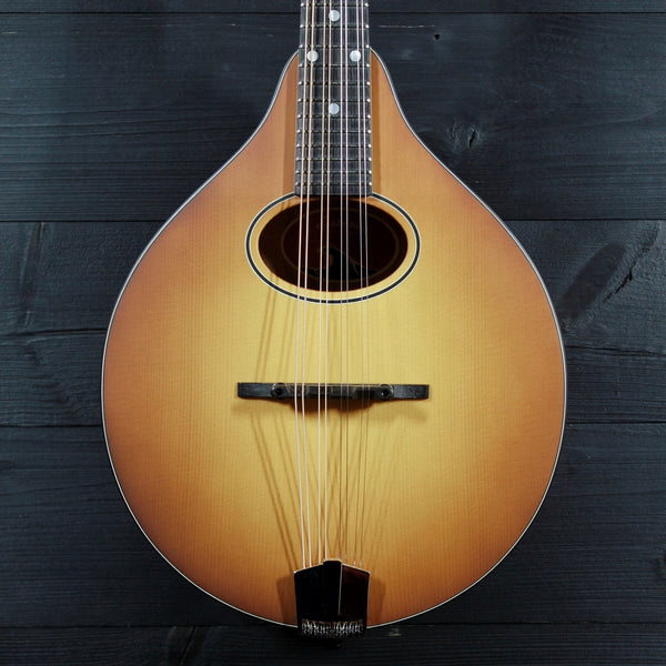 Eastman PCH-M104-GB A-Style Flattop Oval Hole Mandolin - Goldburst