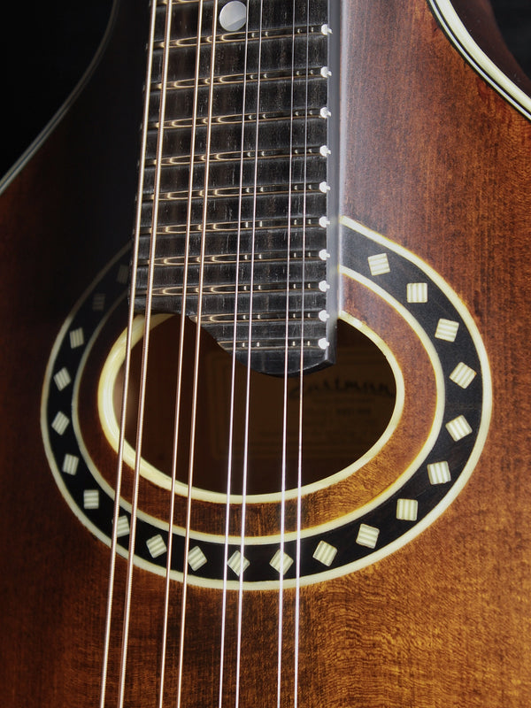 Eastman MD304 Classic A-Style Mandolin w/ Oval Hole Hand-Crafted Solid Wood
