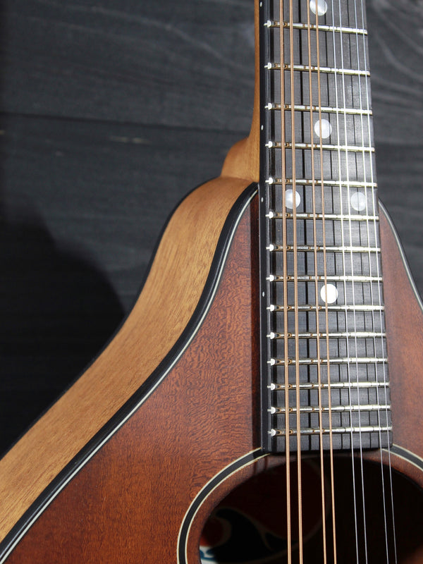Eastman PCH-M104 Classic A-Style Flattop Oval Hole Mandolin
