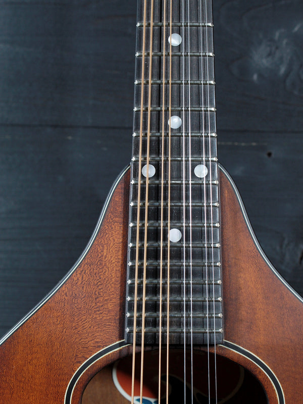 Eastman PCH-M104 Classic A-Style Flattop Oval Hole Mandolin