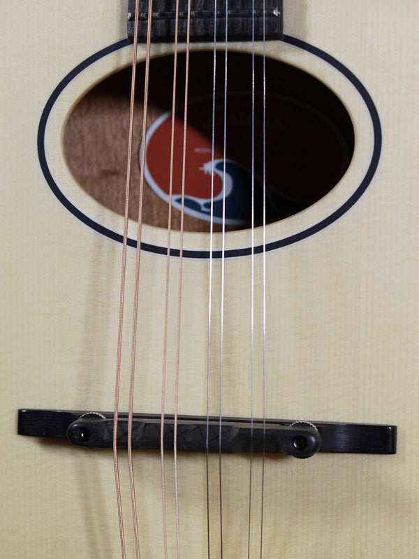 Eastman PCH-M104 Nat A-Style Flattop Oval Hole Mandolin - Natural