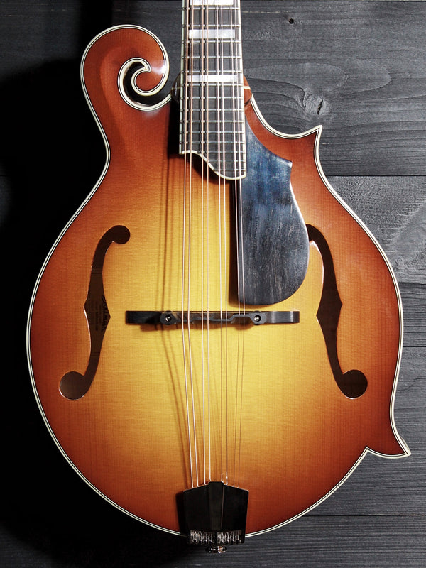Eastman MD615-GB Hand Craved F-Style Mandolin w/  K+K Pickup