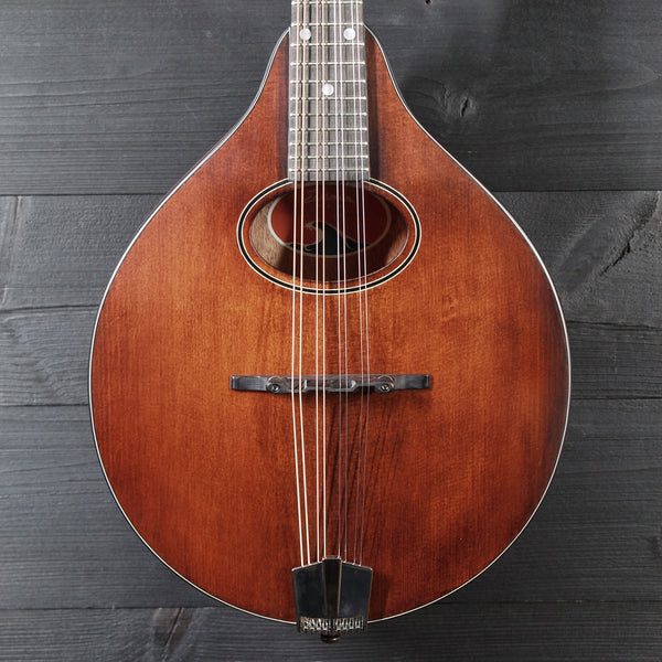 Eastman PCH-M104 Classic Flattop Oval Hole Mandolin