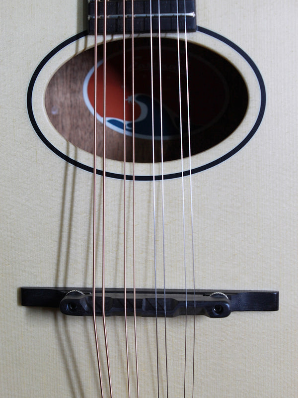 Eastman PCH-M104 Nat A-Style Flattop Oval Hole Mandolin - Natural