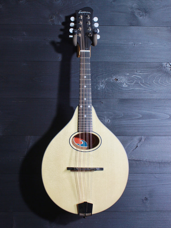 Eastman PCH-M104 Nat A-Style Flattop Oval Hole Mandolin - Natural