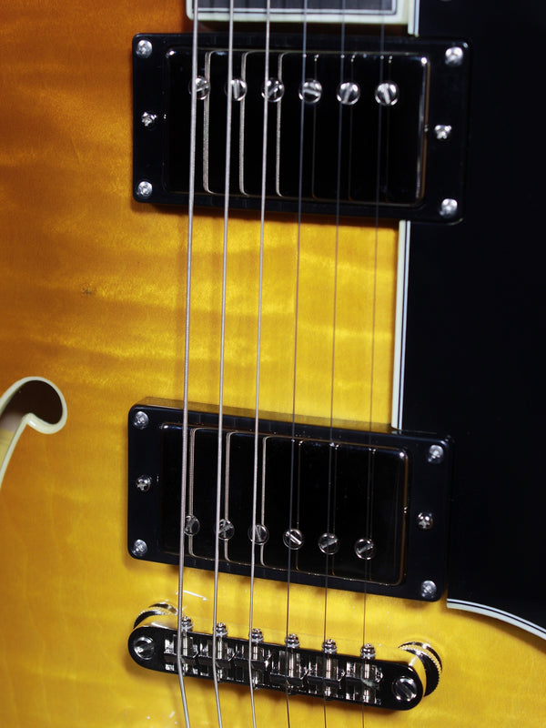 Eastman T486 Goldburst Semi-Hollowbody Electric Guitar
