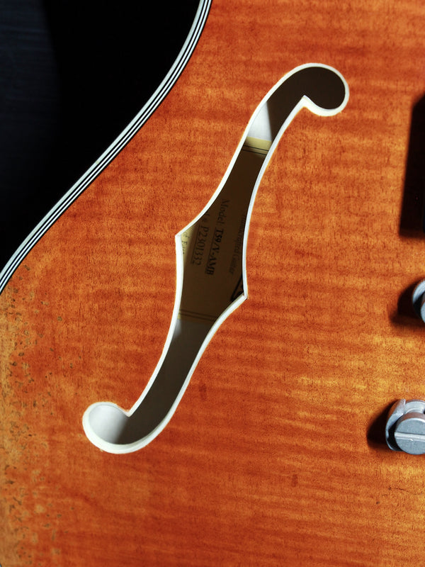 Eastman T59 /v-AMB Amber Antique Varnish Semi-Hollowbody Maple Electric Guitar