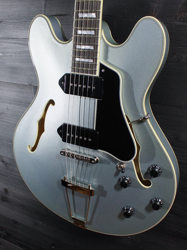 Eastman T64 Trapeze Iced Blue Metallic Hollowbody Electric Guitar