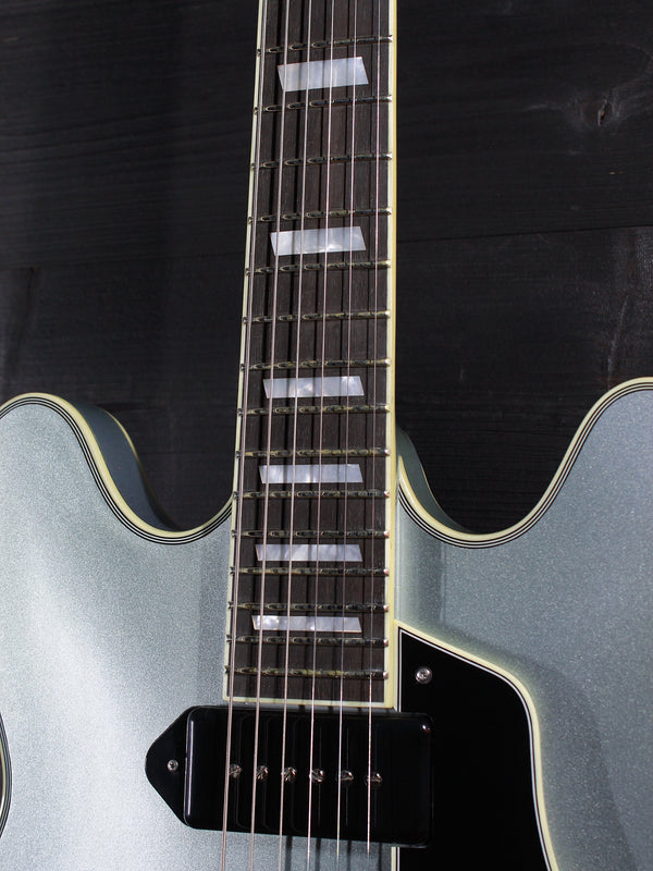 Eastman T64 Trapeze Iced Blue Metallic Hollowbody Electric Guitar