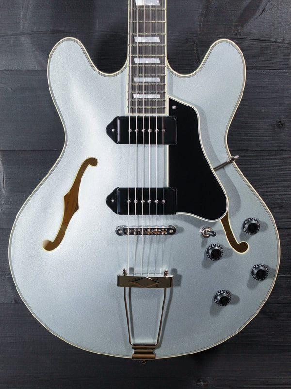 Eastman T64 Trapeze Iced Blue Metallic Hollowbody Electric Guitar