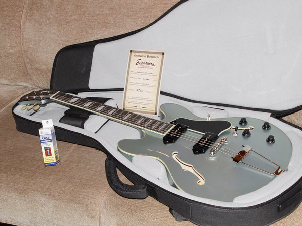 Eastman T64 Trapeze Iced Blue Metallic Hollowbody Electric Guitar