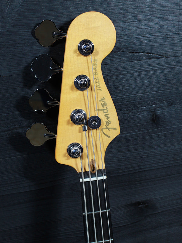 Pre-Owned Fender American Ultra II Jazz Bass – Texas Tea