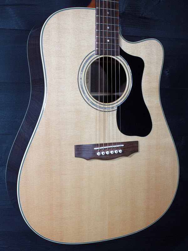 Pre-Owned Guild D-150ce Solid Rosewood Dreadnought Acoustic-Electric Guitar