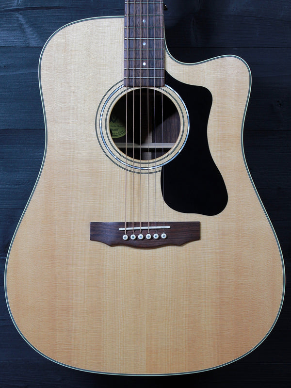 Pre-Owned Guild D-150ce Solid Rosewood Dreadnought Acoustic-Electric Guitar