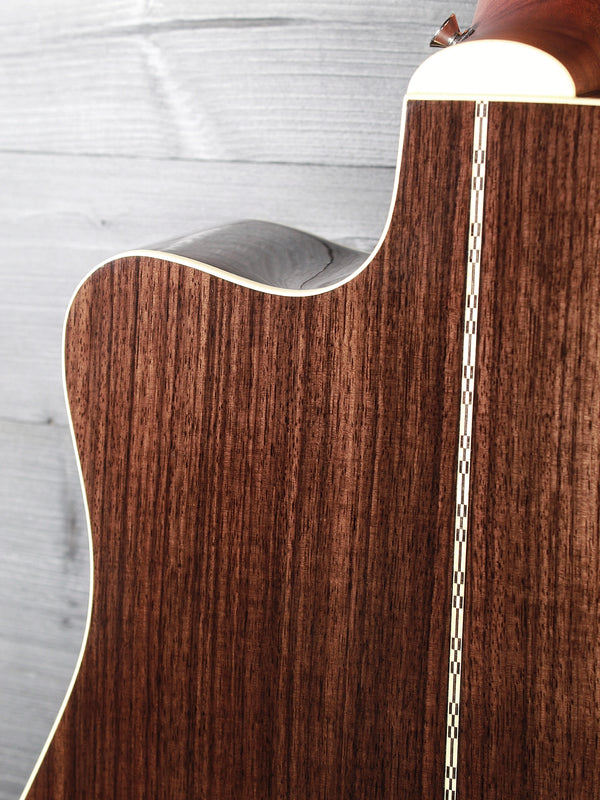 Pre-Owned Guild D-150ce Solid Rosewood Dreadnought Acoustic-Electric Guitar