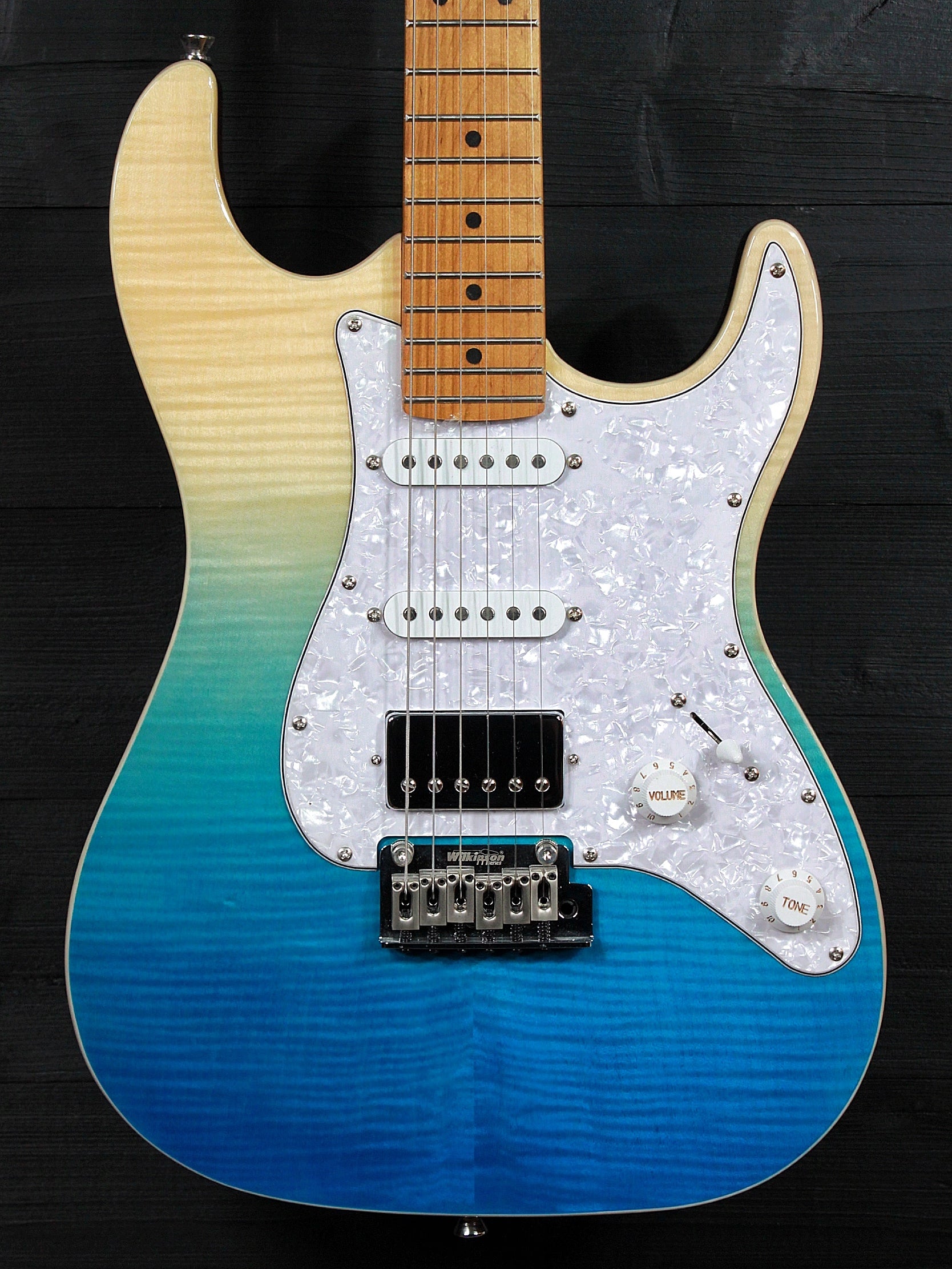 Jet JS-450 TBL Transparent Blue Electric Guitar Deluxe Soft Case Included