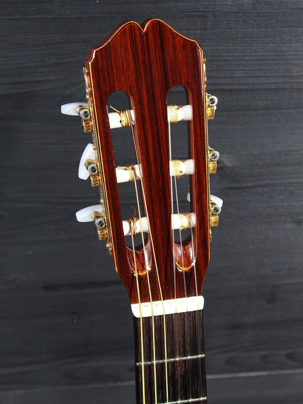 Pre-Owned Kazou Yairi Hand-Crafted TC-1E  Classical Guitar w/ Electronics c.2005