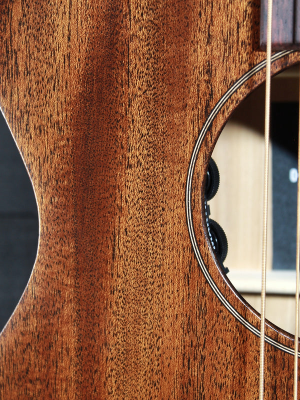 Martin 0-10E Retro Jason Isbell Signature Acoustic-Electric Guitar