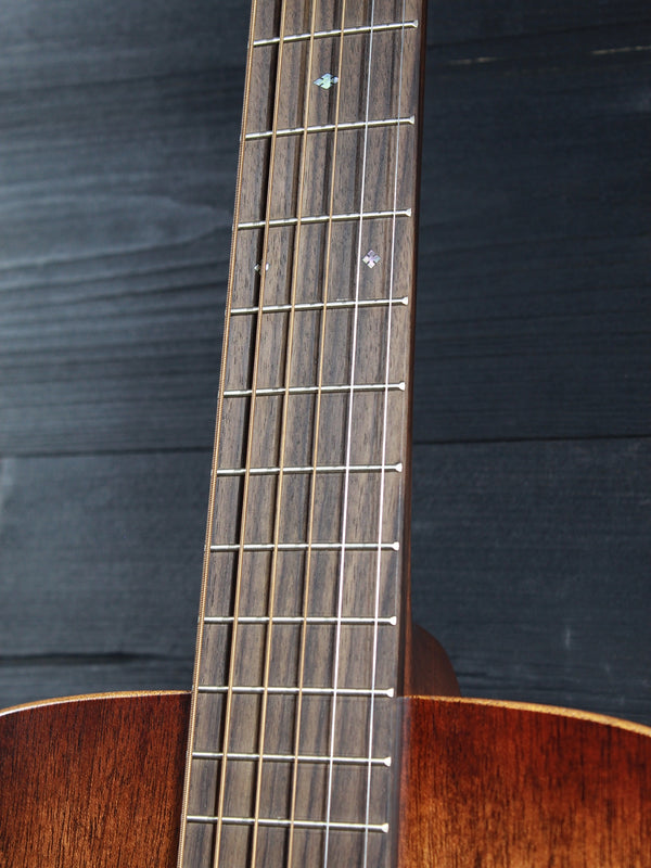 Martin 000-15 StreetMaster fingerboard and frets viewed straight on.