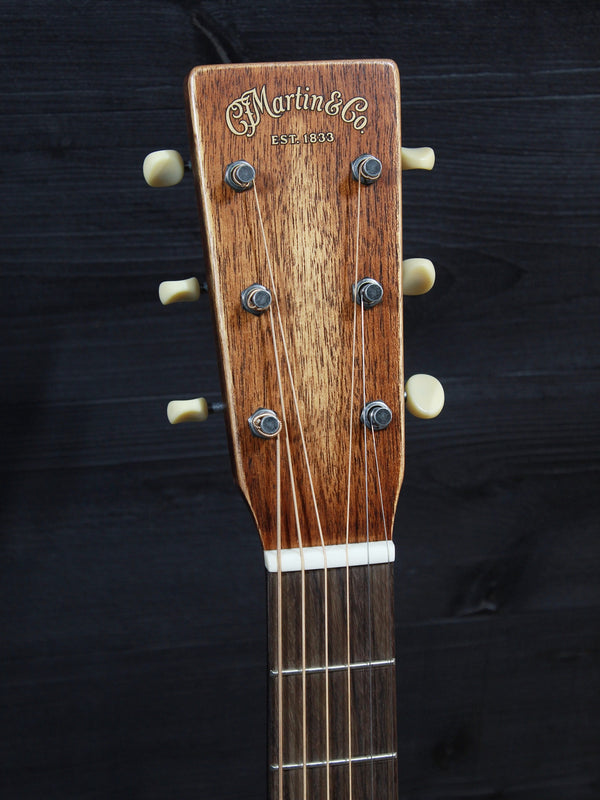 Close-up of the headstock and tuning machines on the Martin 000-15 StreetMaster