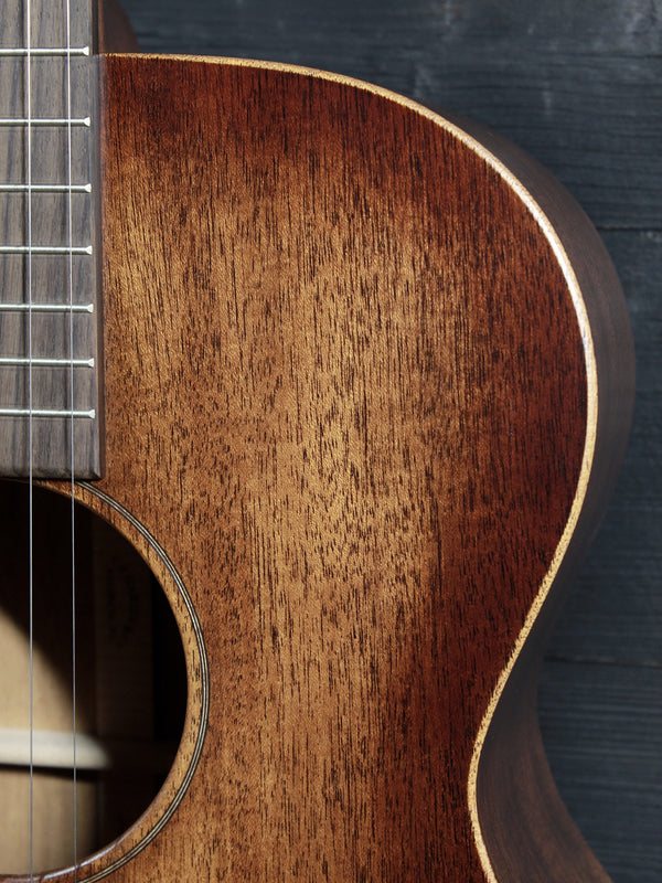 Upper bout on top Martin 000-15 StreetMaster all-solid mahogany acoustic guitar with vintage distressed finish