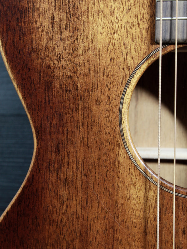 Close-up of the soundhole and c single Ring rosette on the Martin 000-15 StreetMaster