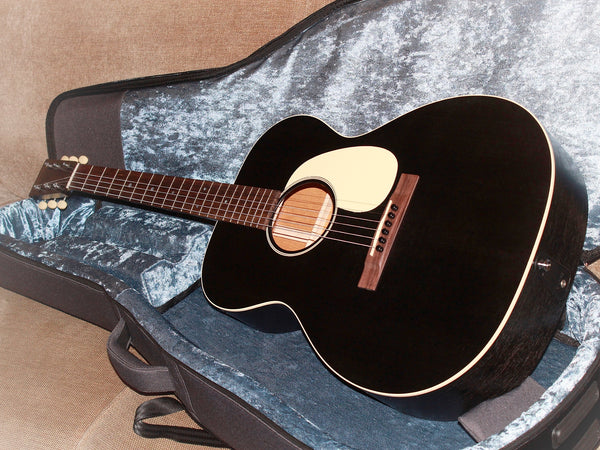 Martin 000-17E Blacksmoke w/ Fishman Electronics Acoustic Guitar