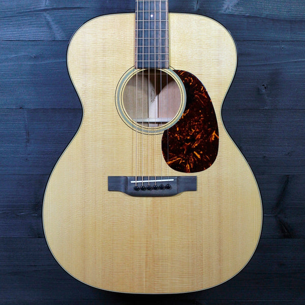 Martin 000-18 Standard Series Mahogany / Spruce Acoustic Guitar