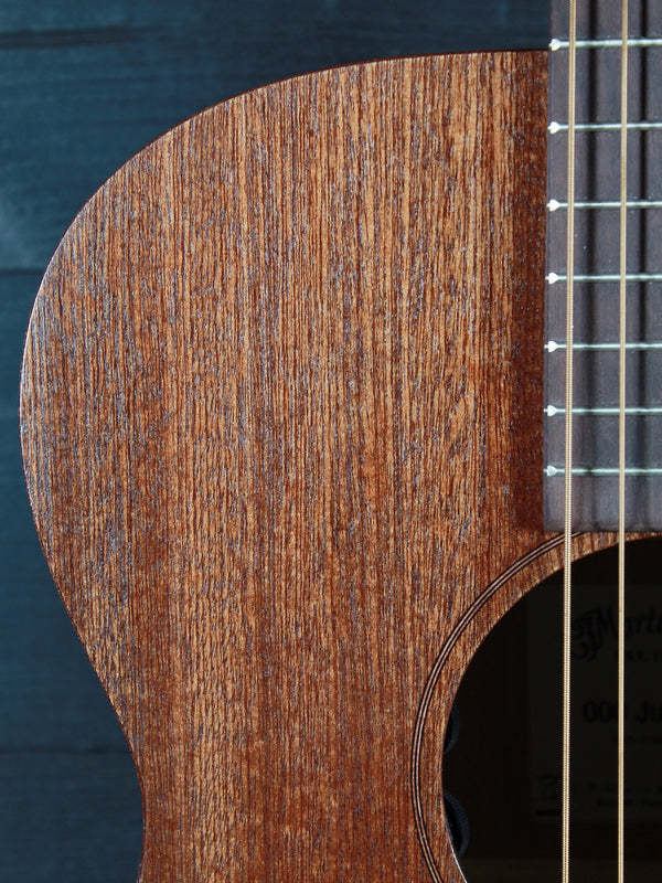 Martin 000 Jr E Sapele Junior Series Solid Wood Acoustic-Electric Guitar