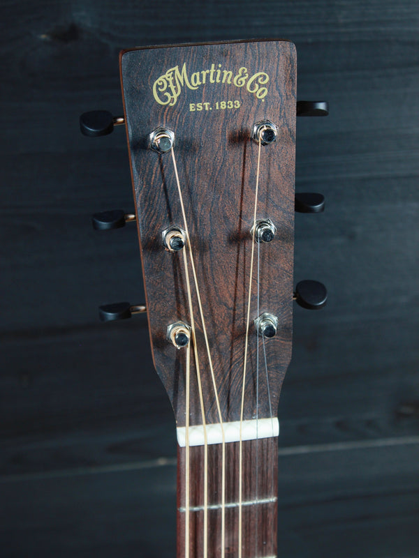 Martin 000 Jr E Sapele Junior Series Solid Wood Acoustic-Electric Guitar