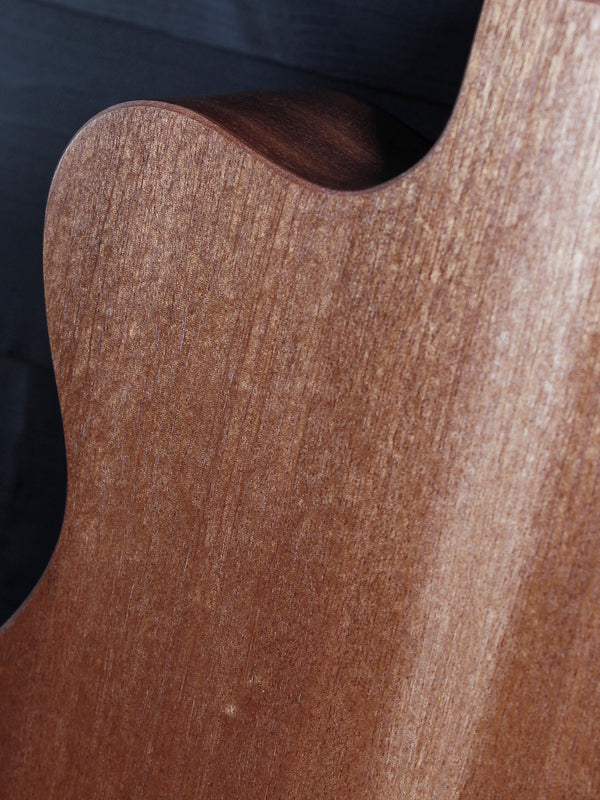 Martin 000C Jr-E acoustic-electric guitar  back view cutaway