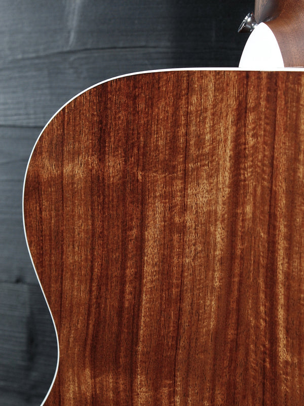 Martin 000E Retro Plus Granadillo guitar back upper bout view