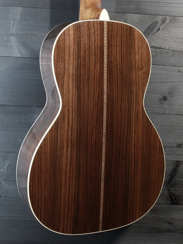 Martin 0012-28 Modern Deluxe 00 12-fret acoustic guitar rosewood back glamour shot