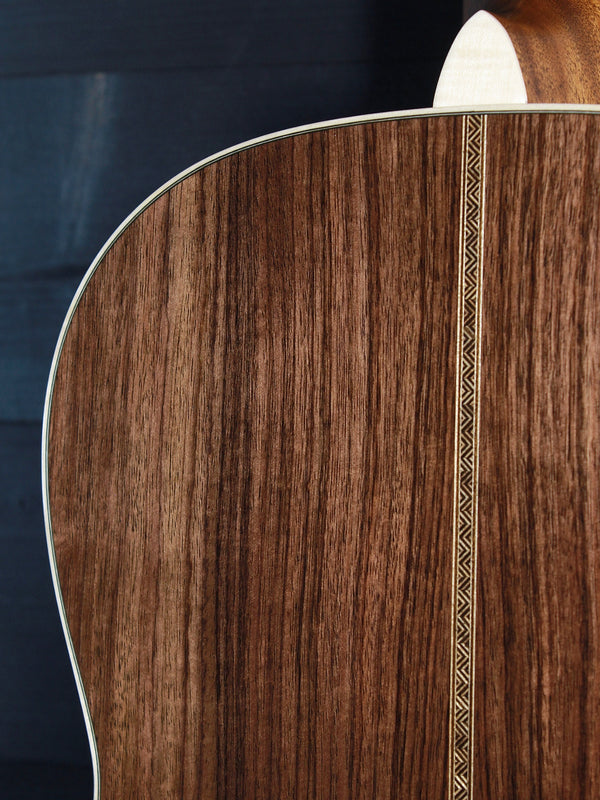 Martin 0012-28 Modern Deluxe 00 12-fret acoustic guitar rosewood back upper bout