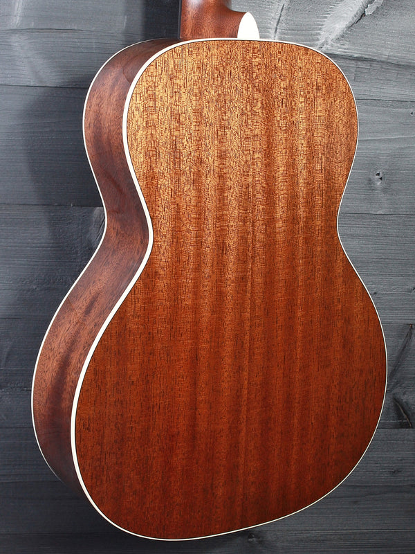 Martin CEO-7 Mahogany / Adirondack 00 Acoustic Guitar