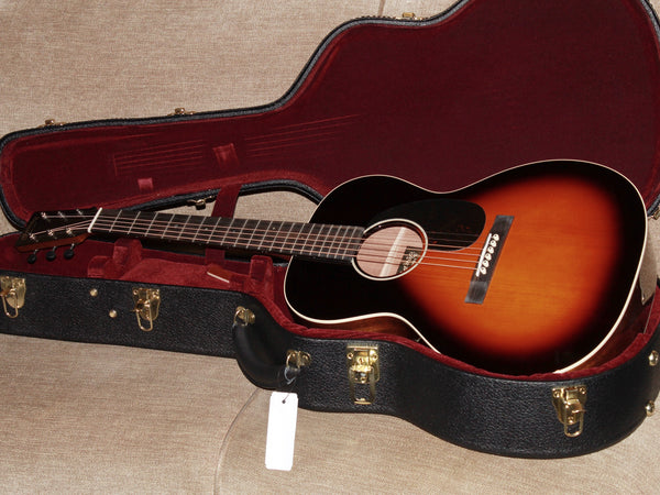 Martin CEO-7 Acoustic Guitar | Adirondack Spruce & Mahogany 00 Slope Shoulder